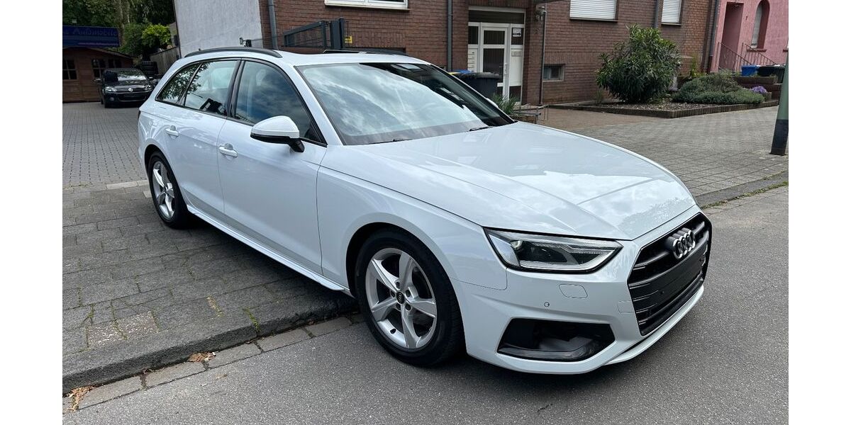 Audi A4 180.000 km 16.980 &euro; Duisburg 47226