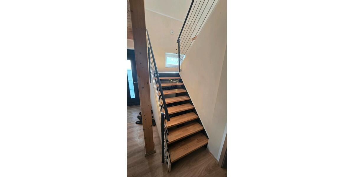 Einfamilienhaus Prichsenstadt - 4 Zimmer, 135 m&sup2;, 1.250&euro; | Angebot:25948191