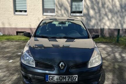 Renault Clio 199.000 km 1.500 &euro; Gelsenkirchen 45881