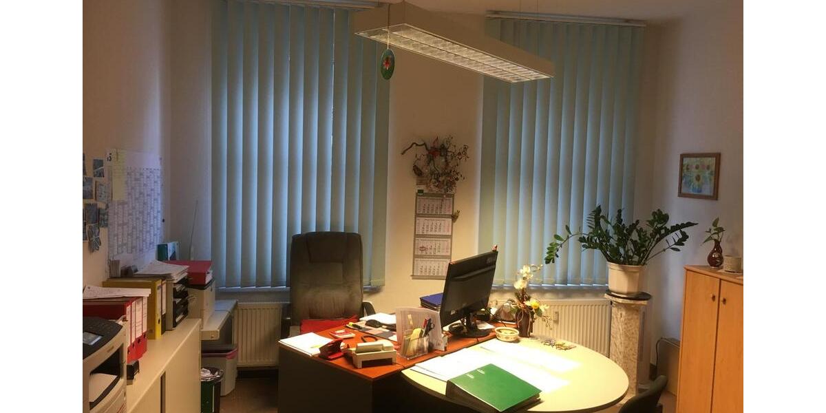 Erdgeschoßwohnung Plauen Bahnhofsvorstadt - 3 Zimmer, 62 m&sup2;, 25.000&euro; | Angebot:26313505