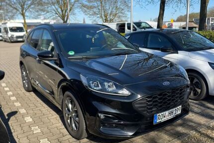 Ford Kuga 95.000 km 21.900 &euro; Hellwege 27367