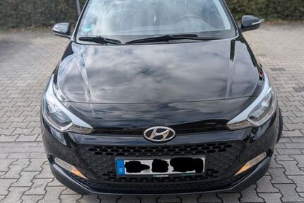 Hyundai i20 97.150 km 8.790 &euro; Münster 48163