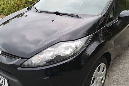 Ford Fiesta 61.500 km 5.000 &euro; Stockelsdorf 23617