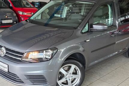 VW Caddy 84.000 km 17.900 € Ichenhausen 89335