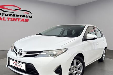 Toyota Auris 97.000 km 9.600 &euro; Holzgerlingen 71088