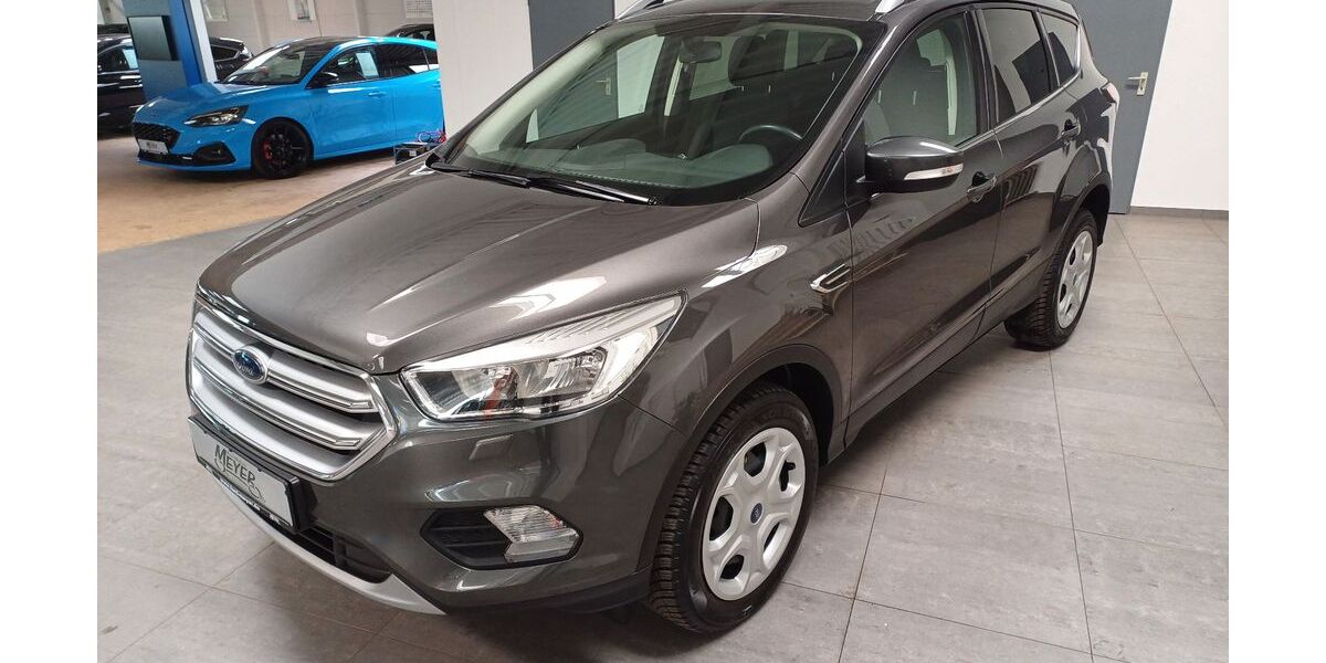 Ford Kuga 97.080 km 11.950 &euro; Bad Oeynhausen 32547