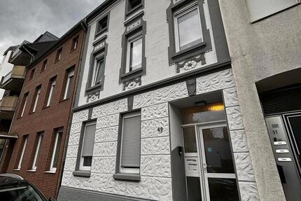 Wohnung Mönchengladbach Süd - 2.5 Zimmer, 74 m&sup2;, 820&euro; | Angebot:26660538