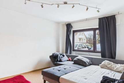 Wohnung zum Kaufen in Weinstadt 120.000 € 36 m² 1 zimmer