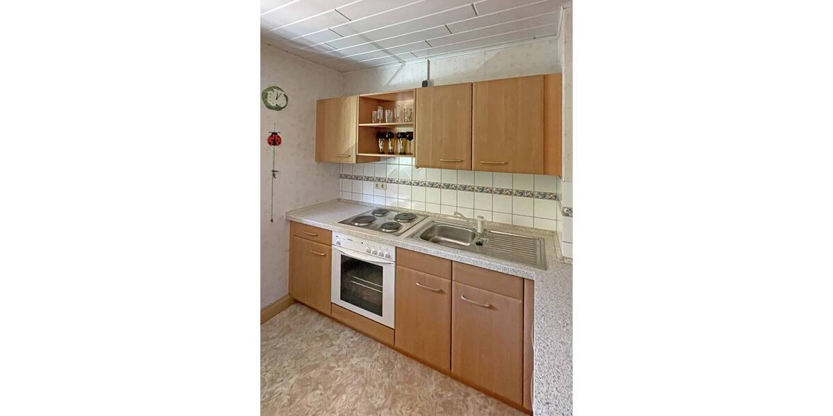 Doppelhaushälfte Ludwigsstadt - 8 Zimmer, 180 m&sup2;, 179.000&euro; | Angebot:25746561