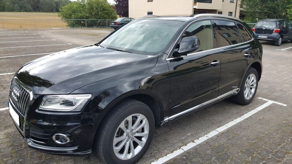 Audi Q5 238.000 km 17.400 € Adelsdorf 91325