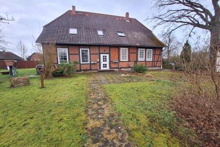 3 Zimmer Dachgeschoss mit Garten
