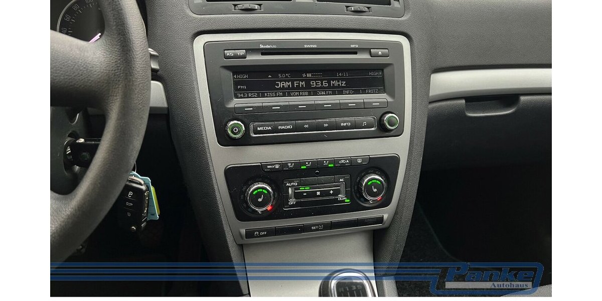 Skoda Octavia 1.2 TSI Family*SHZ*PDC*Aux*Tempo*RadioCD 145.024 km 5.480 &euro; Berlin 13187