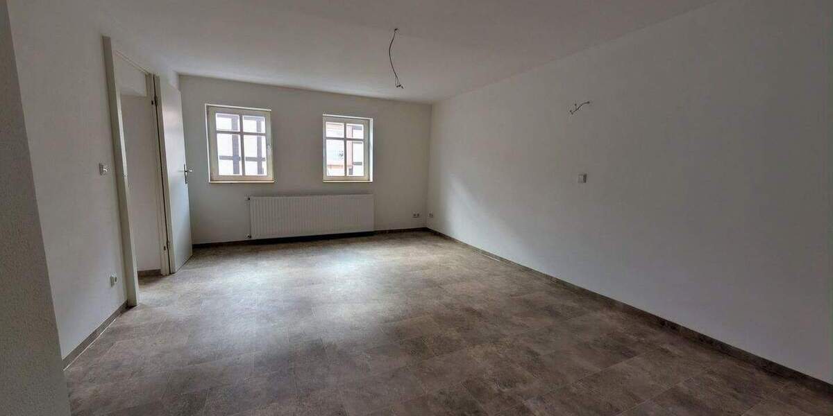 Reihenmittelhaus Harzgerode - 5 Zimmer, 168 m&sup2;, 129.000&euro; | Angebot:25880168