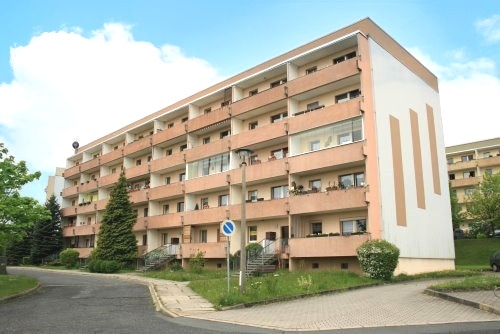 Bernstadt - 8% Rendite für 3 Wohnungen 7 zimmer