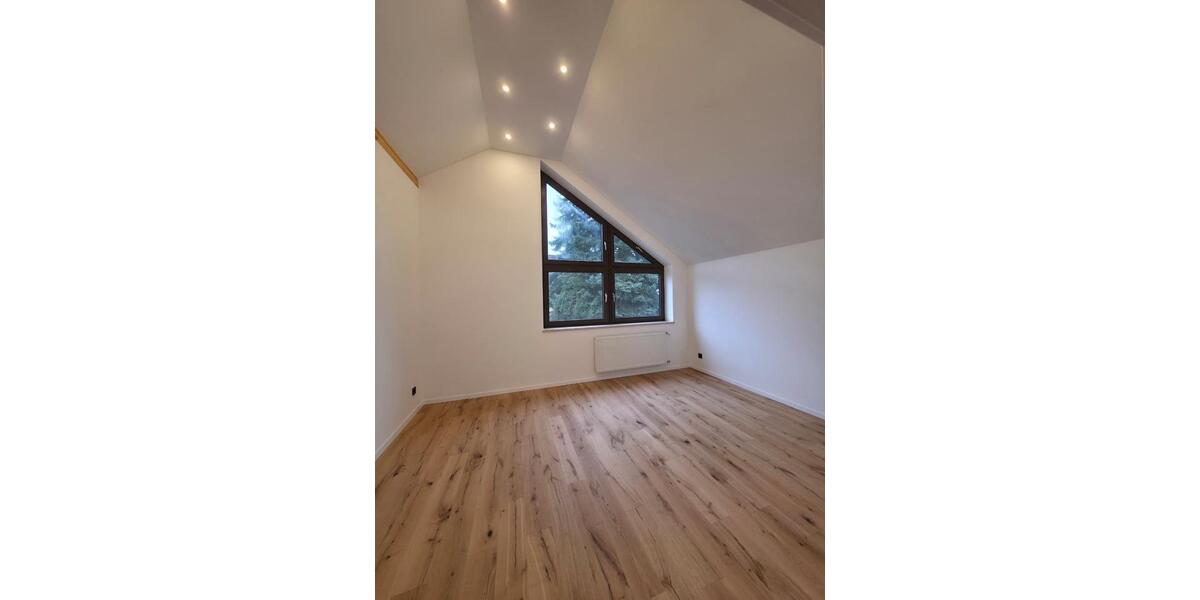 Dachgeschoßwohnung Regensburg Konradsiedlung - 2 Zimmer, 70 m&sup2;, 329.000&euro; | Angebot:26044978