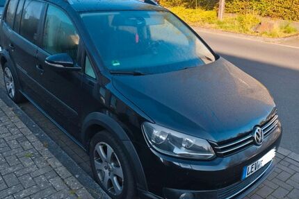 VW Touran 307.400 km 5.290 € Leverkusen 51371