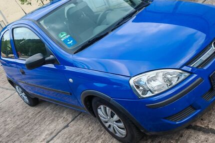 Opel Corsa 52.000 km 2.490 &euro; Umpferstedt 99441