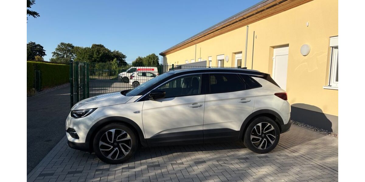 Opel Grandland (X) 90.500 km 14.000 &euro; Dummerstorf 18196