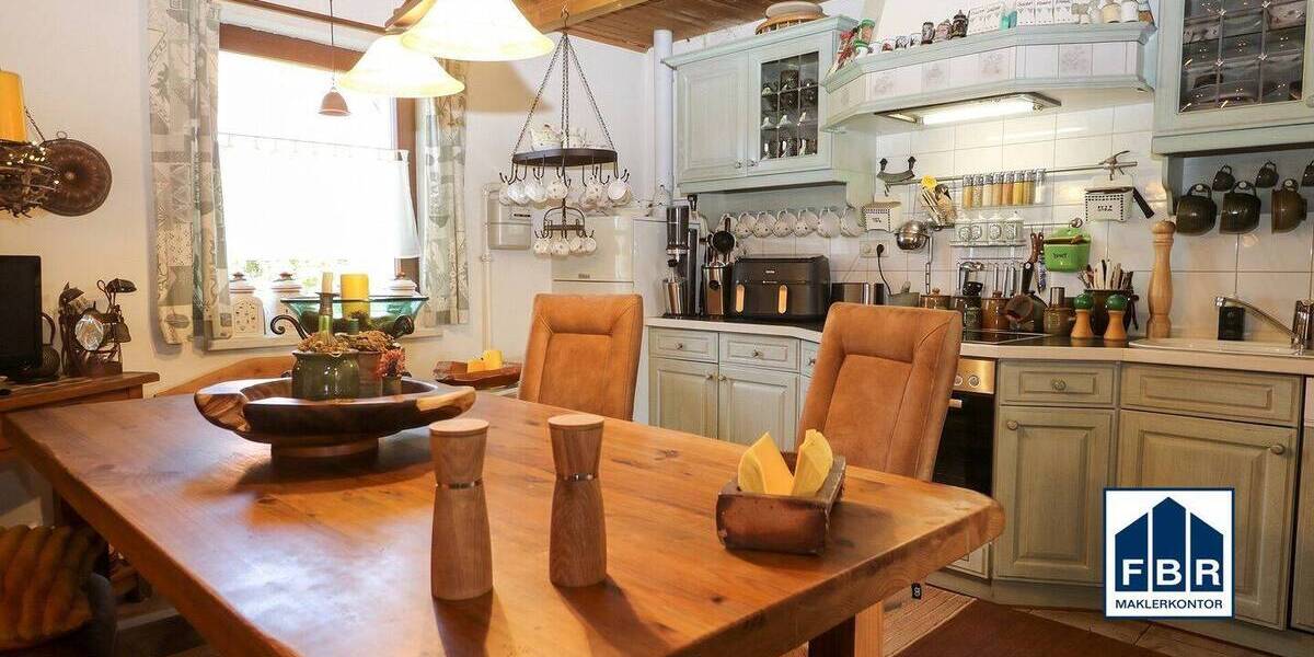 Reihenendhaus Lützow - 7 Zimmer, 214 m&sup2;, 249.000&euro; | Angebot:26817336