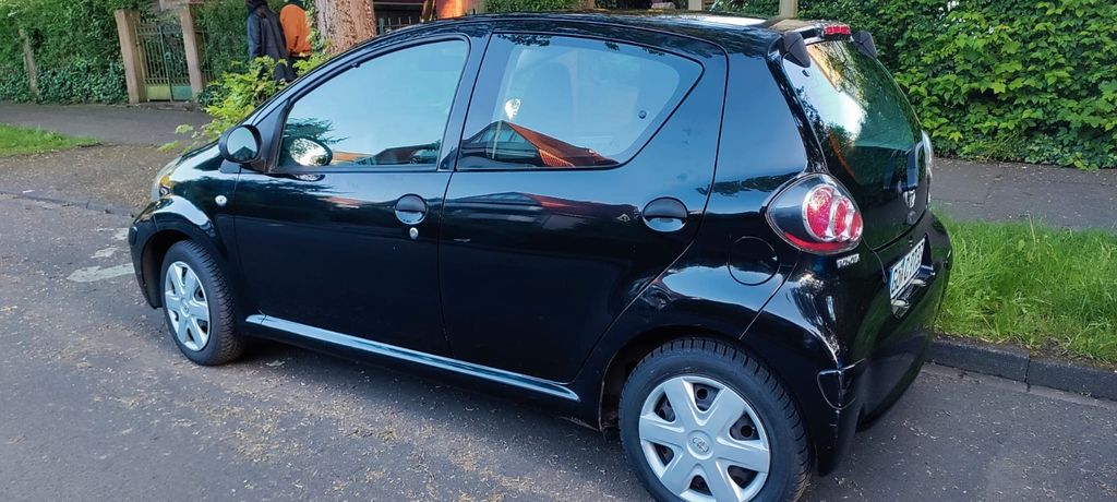 Toyota Aygo (X) 120.000 km 2.490 &euro; Göttingen 37077