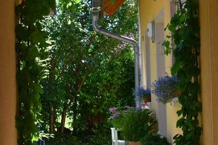 Haus zum Mieten in Bubenreuth 2.210 € 166 m² 6 zimmer