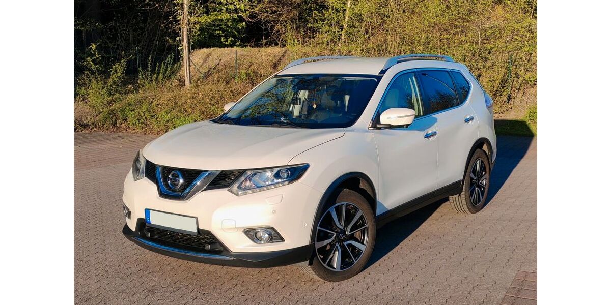 Nissan X-Trail 140.572 km 13.190 &euro; Preetz 24211