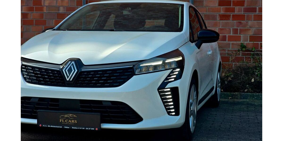 Renault Clio 14.600 km 14.980 &euro; Trittau 22946