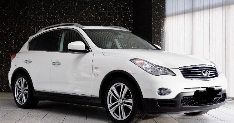 INFINITI QX50 145.800 km 15.450 &euro; Soest 59494