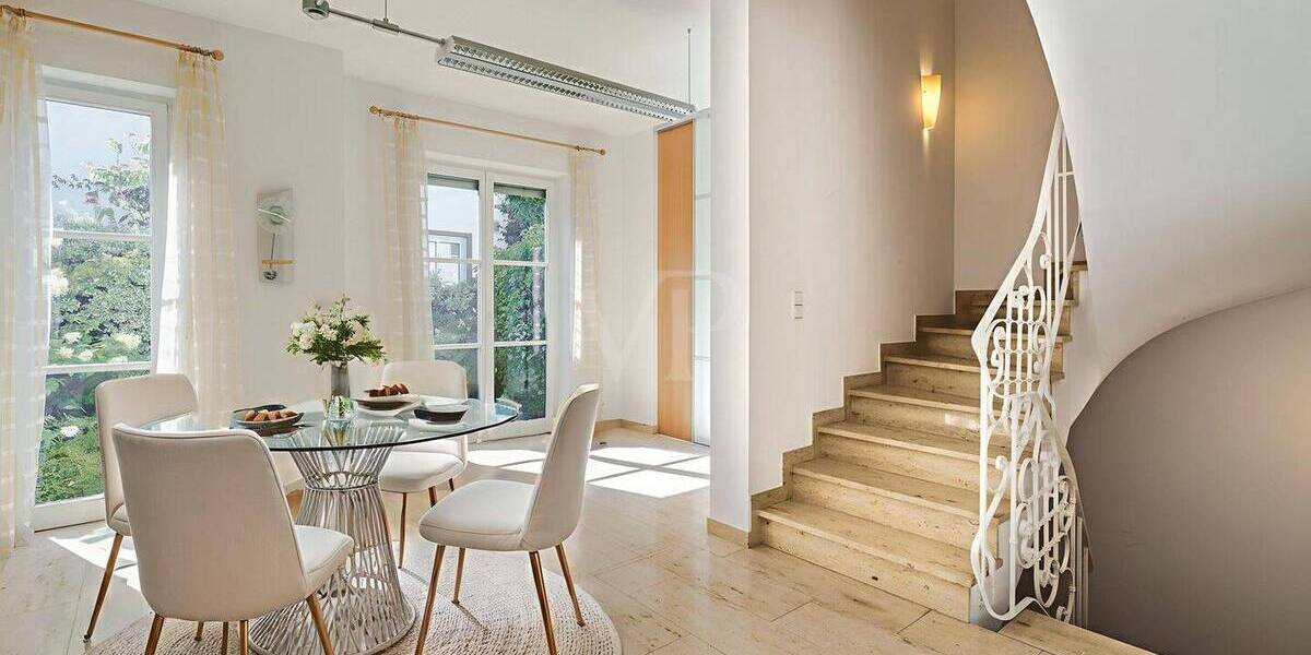 Einfamilienhaus Wehrheim - 8 Zimmer, 227 m&sup2;, 995.000&euro; | Angebot:25742958