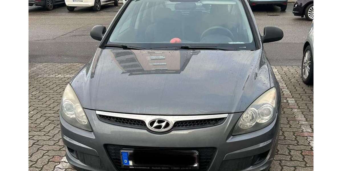 Hyundai i30 150.000 km 3.500 &euro; Neustadt an der Weinstraße 67434