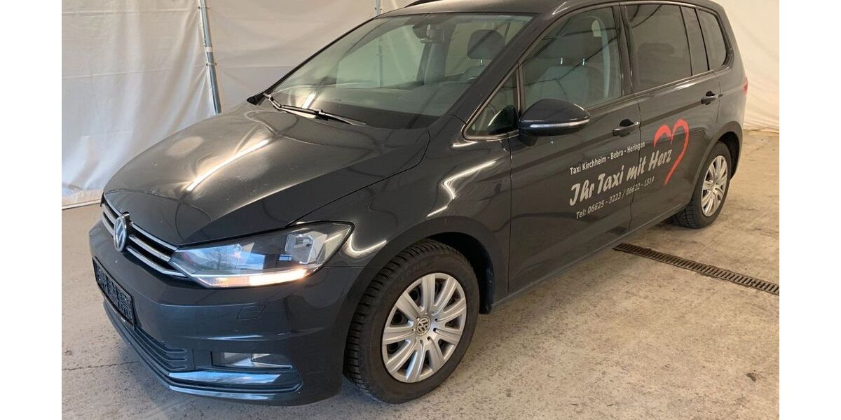 VW Touran 239.703 km 8.950 &euro; Steinbach-Hallenberg OT Herges-Hallenberg 98587
