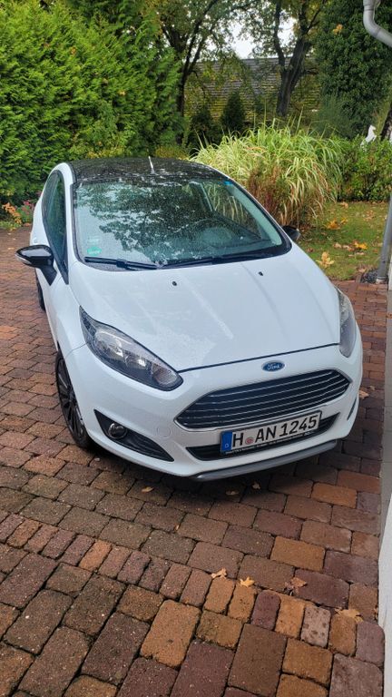 Ford Fiesta 132.650 km 5.800 € Adelheidsdorf 29352