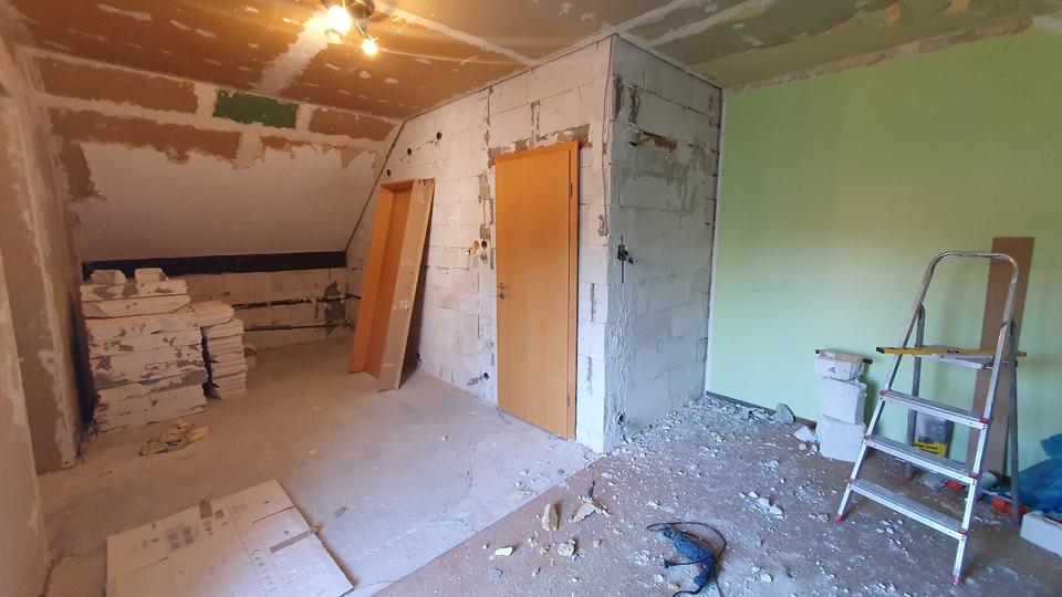 Einfamilienhaus Eisleben (Lutherstadt) - 7 Zimmer, 180 m&sup2;, 299.000&euro; | Angebot:25724107