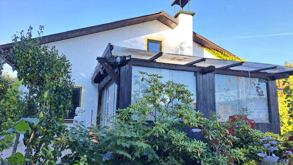 Mehrfamilienhaus, Wohnhaus Sinzing Saxberg - 6 Zimmer, 207 m&sup2;, 399.000&euro; | Angebot:25745210