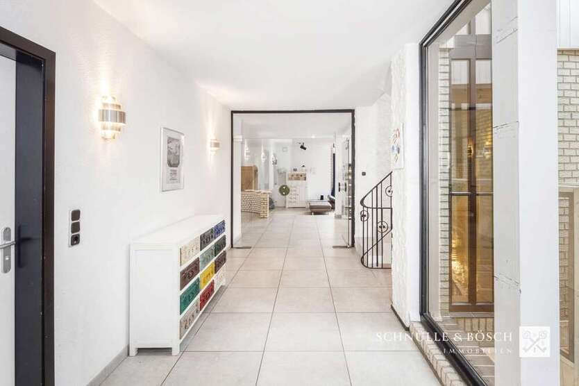 Haus zum Kaufen in Stade 779.000 € 312 m²