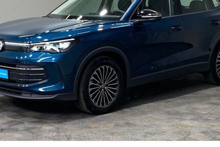 VW Tiguan 19.982 km 32.270 &euro; Doberlug-Kirchhain 03253