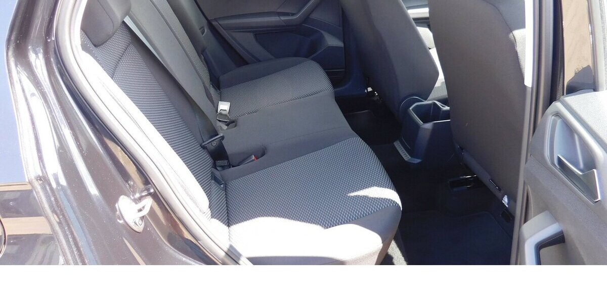 VW T-Cross 1.0 Basis BMT TSI Klima Navi 8.400 km 18.690 &euro; Vordorf 38533