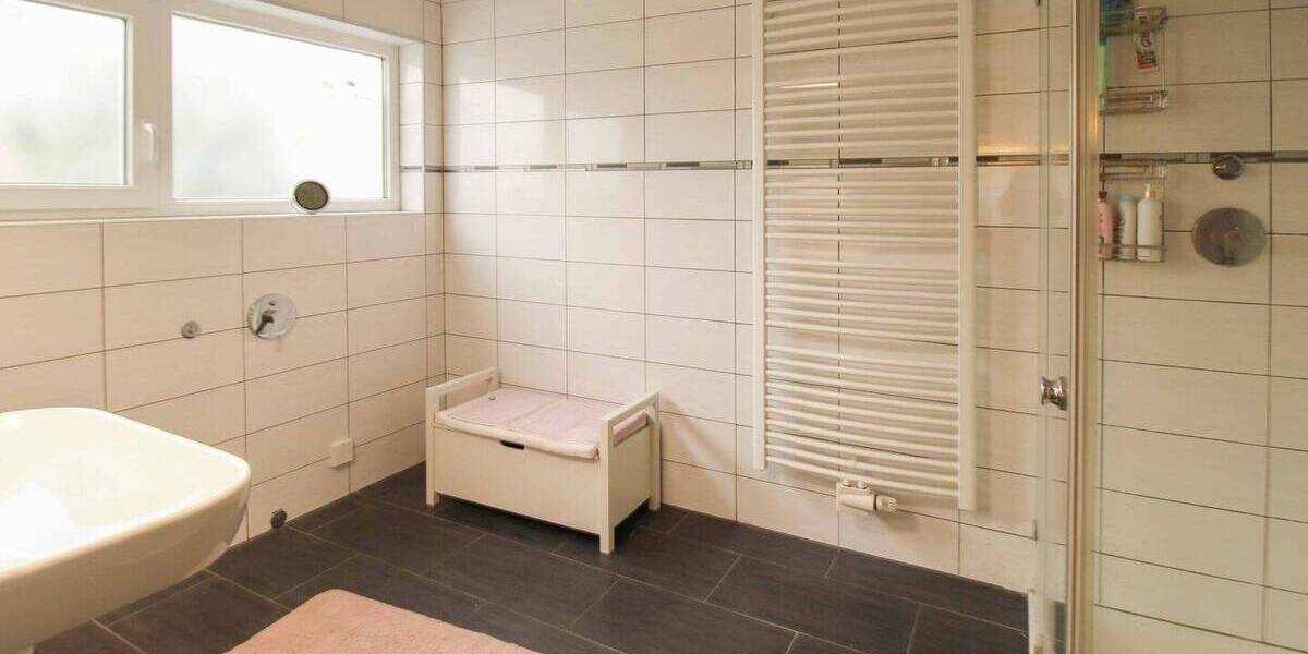 Einfamilienhaus Pfullingen - 7 Zimmer, 599.000&euro; | Angebot:26689245