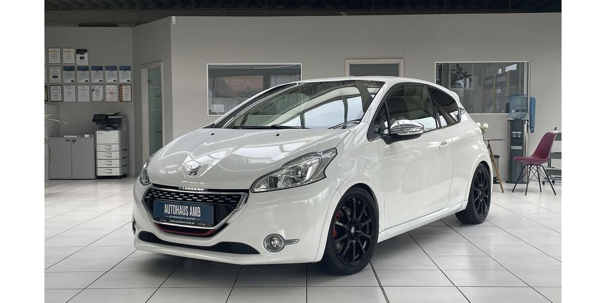 Peugeot 208 107.541 km 7.990 &euro; Braunschweig 38122