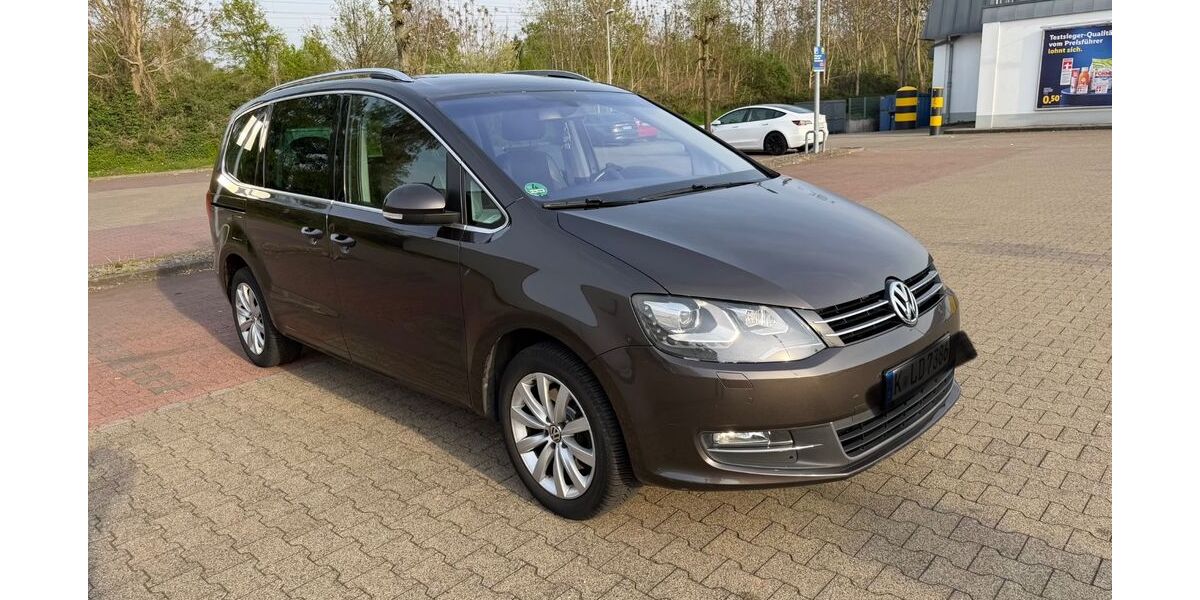 VW Sharan 228.000 km 13.500 &euro; Köln 51061