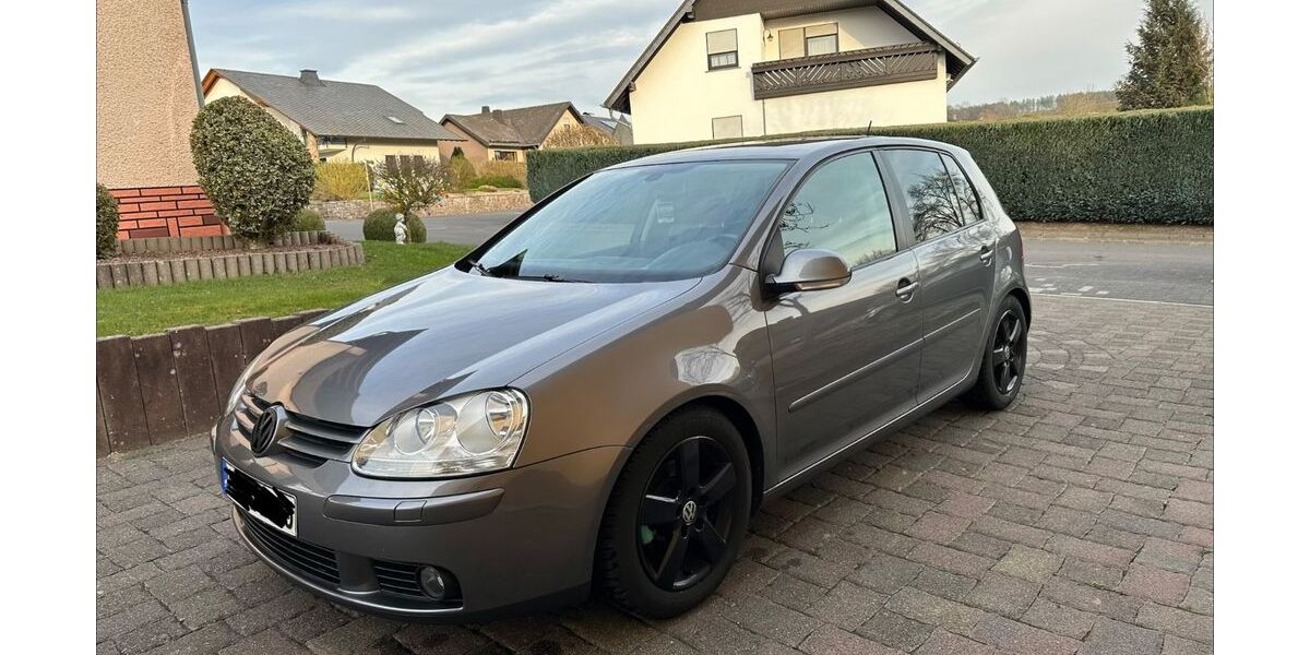 VW Golf 197.000 km 3.800 &euro; Morbach 54497