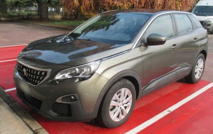 Peugeot 3008 158.000 km 13.799 &euro; Oberursel 61440