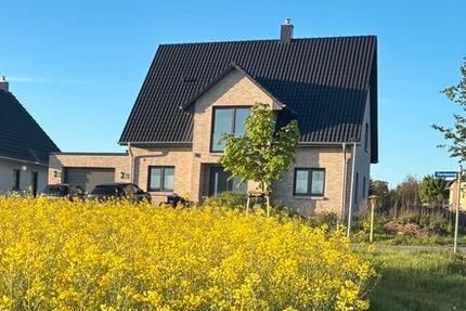 Haus Neuenkirchen - 8 Zimmer, 170 m&sup2;, 730.000&euro; | Angebot:26315899