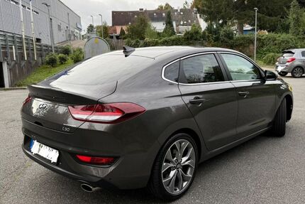 Hyundai i30 154.300 km 13.500 &euro; Lübeck 23560