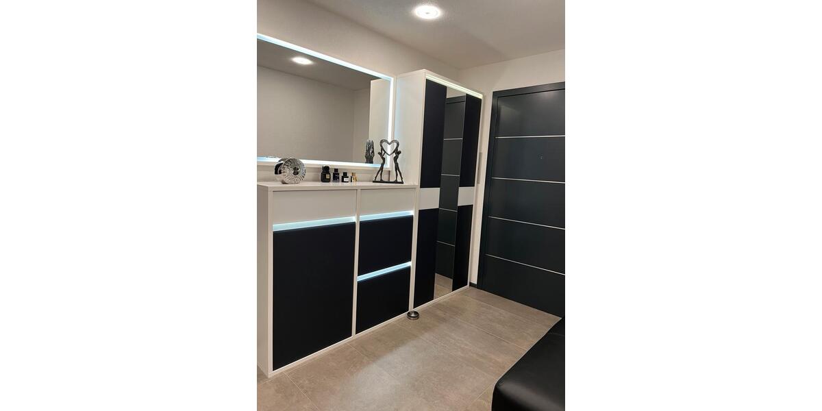 Moderne 3 -Zimmer-Wohnung mit Balkon in Heubach in zentraler Lage zimmer