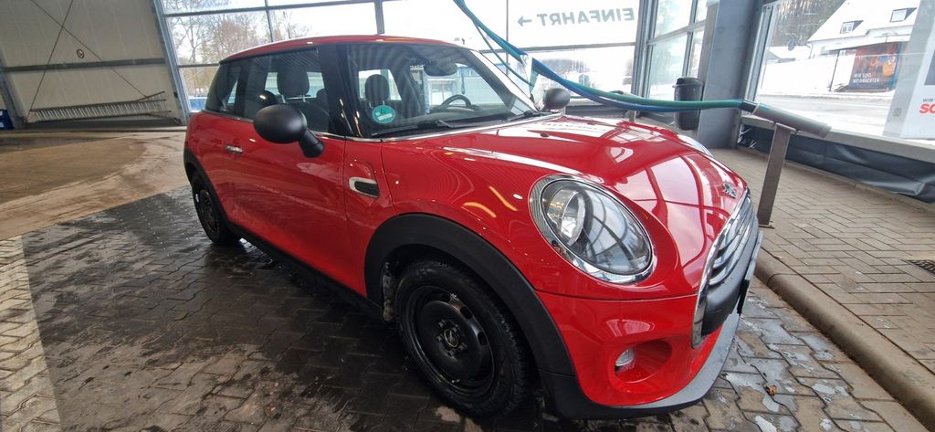 Mini ONE 74.500 km 10.150 &euro; Hahnbach 92256