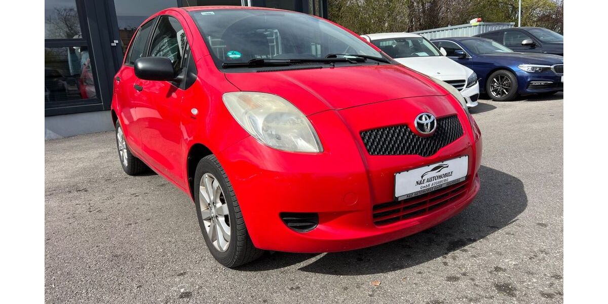 Toyota Yaris 128.000 km 1.990 &euro; Augsburg 86165