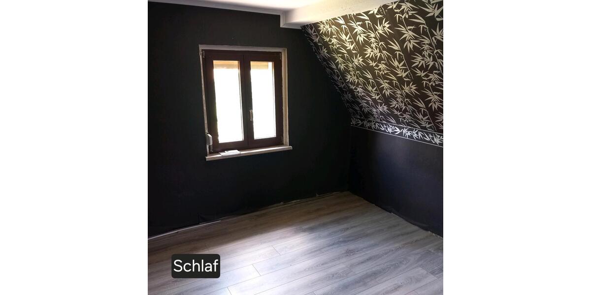 Saniertes Einfamilienhaus mit großem Grundstück zimmer