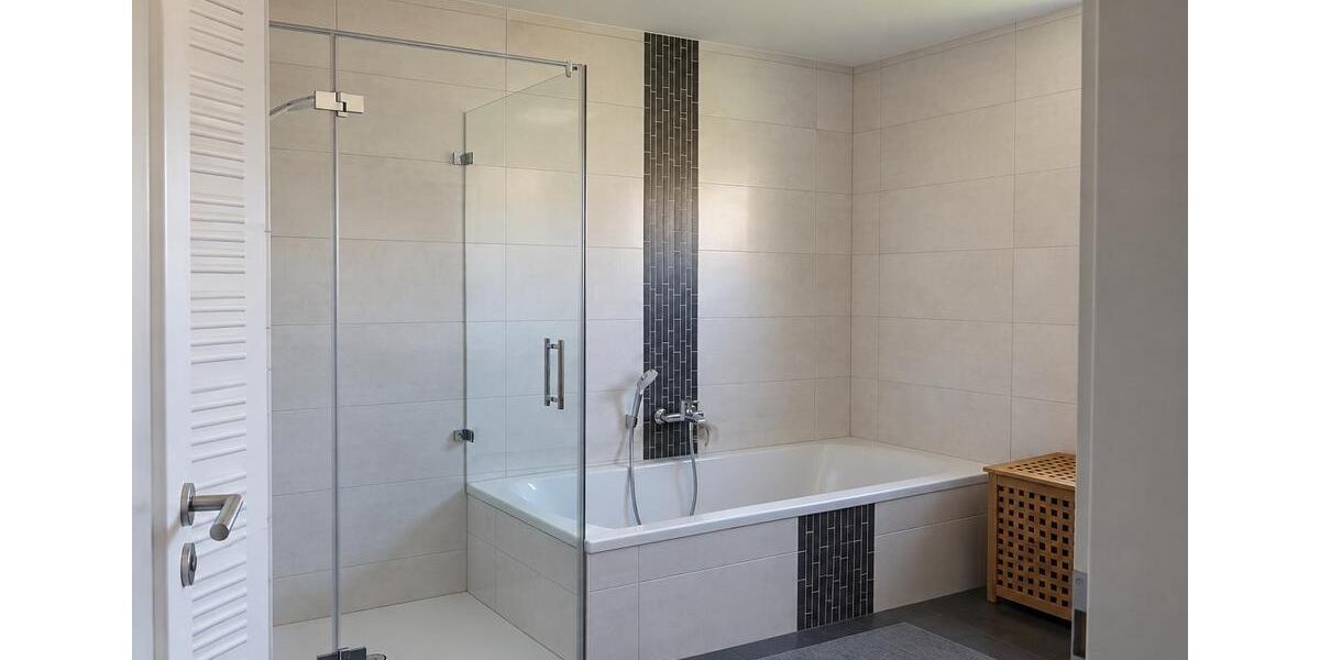 Erdgeschoßwohnung Hoyerswerda - 3 Zimmer, 79 m&sup2;, 182.000&euro; | Angebot:27491798