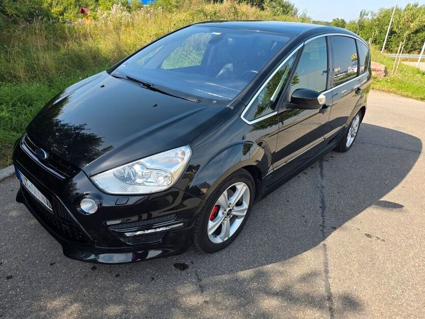 S-Max